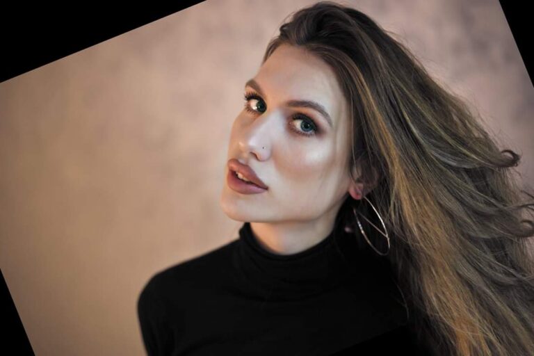 Uspešna žena u znaku Škorpije